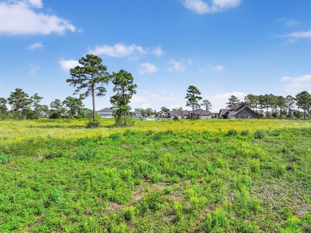 6502 Treme Bayou Drive, Baytown, TX 77523