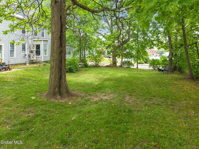 7 Center Street, Scotia, NY 12302