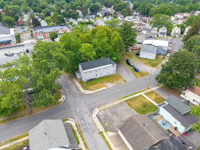 7 Center Street, Scotia, NY 12302