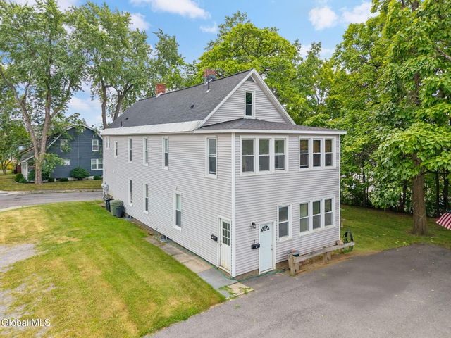 7 Center Street, Scotia, NY 12302