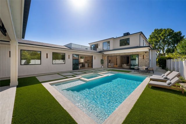 16728 Morrison Street, Encino, CA 91436