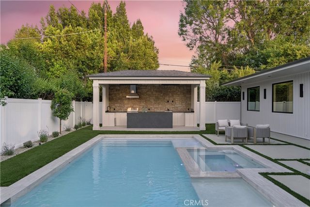 16728 Morrison Street, Encino, CA 91436