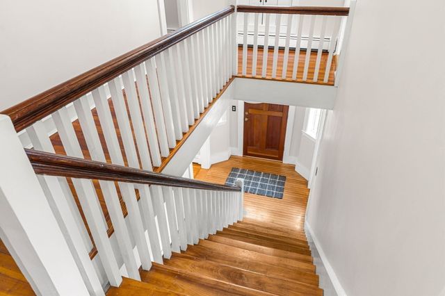 36 Cross St, Topsfield, MA 01983