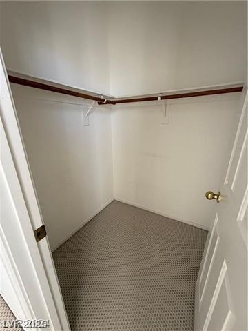 7042 Azure Beach Street, Las Vegas, NV 89148