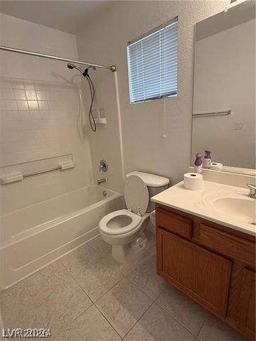 7042 Azure Beach Street, Las Vegas, NV 89148