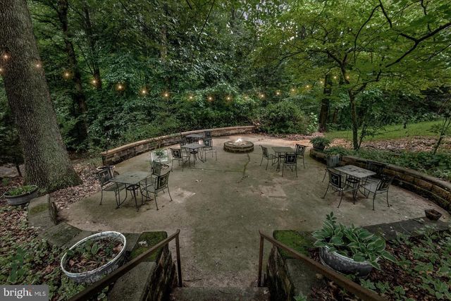 8215 OAK CREST DR, King George, VA 22485