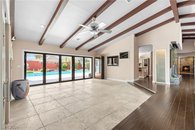 812 Trotter Circle, Las Vegas, NV 89107