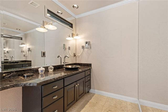 812 Trotter Circle, Las Vegas, NV 89107