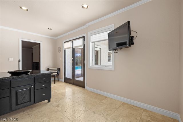 812 Trotter Circle, Las Vegas, NV 89107