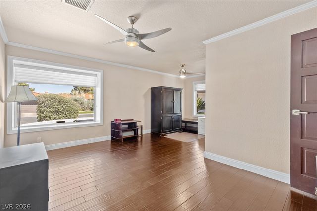 812 Trotter Circle, Las Vegas, NV 89107