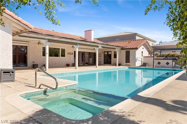 812 Trotter Circle, Las Vegas, NV 89107