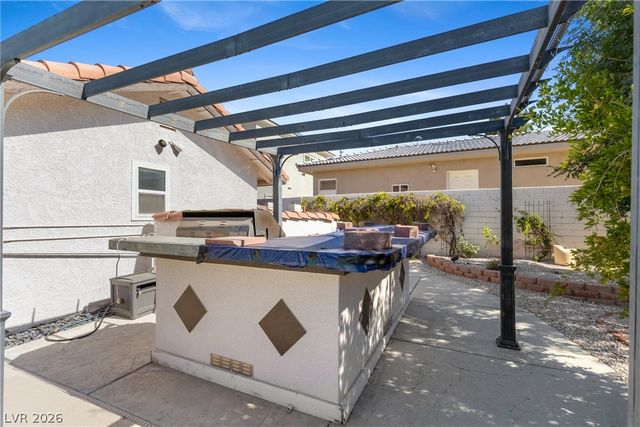 812 Trotter Circle, Las Vegas, NV 89107