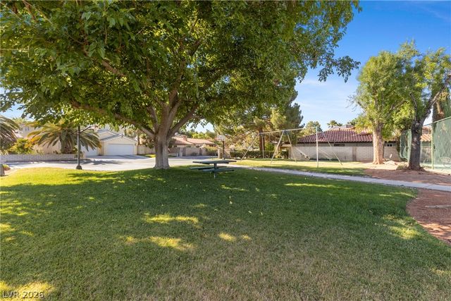 812 Trotter Circle, Las Vegas, NV 89107