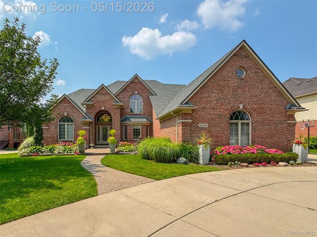 52455 Indian Summer Drive, Chesterfield Township, MI 48051