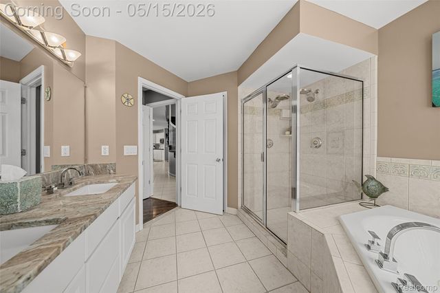 52455 Indian Summer Drive, Chesterfield Township, MI 48051