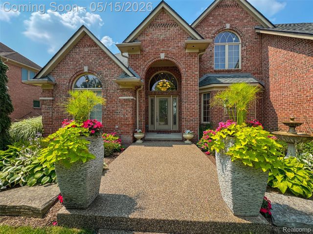 52455 Indian Summer Drive, Chesterfield Township, MI 48051