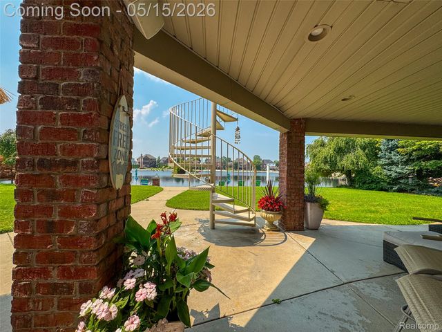 52455 Indian Summer Drive, Chesterfield Township, MI 48051