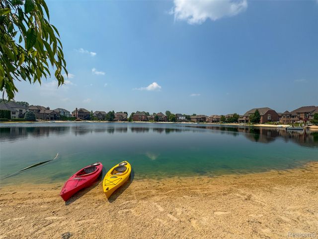 52455 Indian Summer Drive, Chesterfield Township, MI 48051