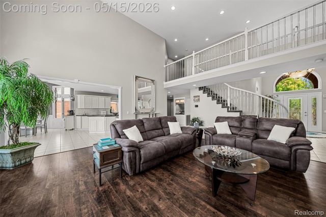 52455 Indian Summer Drive, Chesterfield Township, MI 48051