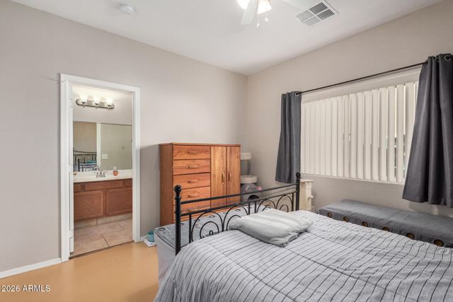 2300 E MAGMA Road 28, San Tan Valley, AZ 85143