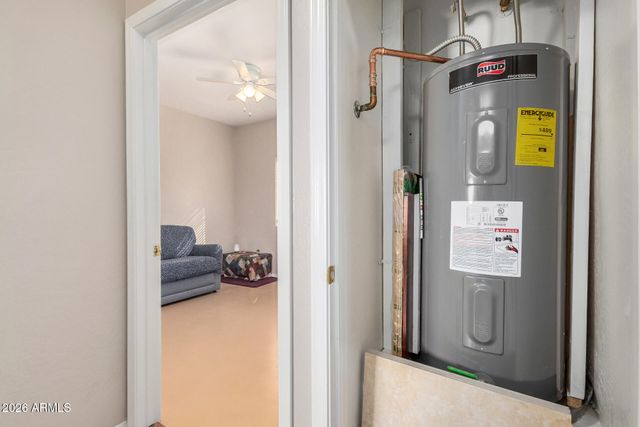 2300 E MAGMA Road 28, San Tan Valley, AZ 85143