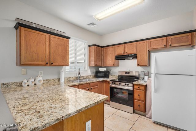 2300 E MAGMA Road 28, San Tan Valley, AZ 85143