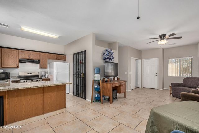 2300 E MAGMA Road 28, San Tan Valley, AZ 85143