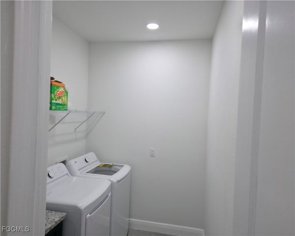 2806 15th ST W, Lehigh Acres, FL 33971