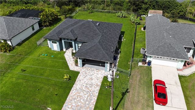 2806 15th ST W, Lehigh Acres, FL 33971