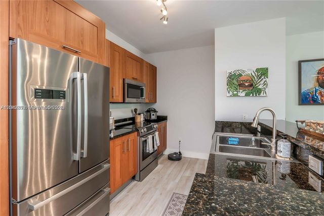 1300 Ponce De Leon Boulevard 500, Coral Gables, FL 33134
