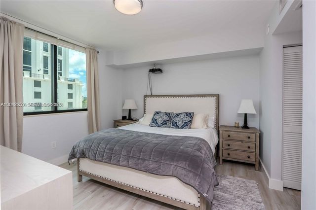 1300 Ponce De Leon Boulevard 500, Coral Gables, FL 33134