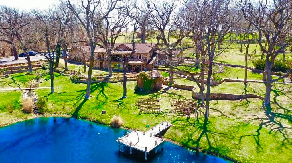 1498 E Interstate Drive, Norman, OK 73072