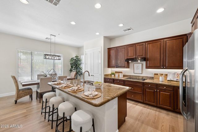 16195 W Glenrosa Avenue, Goodyear, AZ 85395