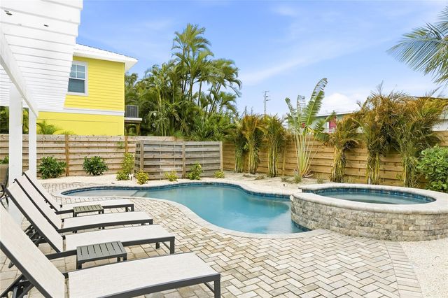 866 N SHORE DRIVE, Anna Maria, FL 34216