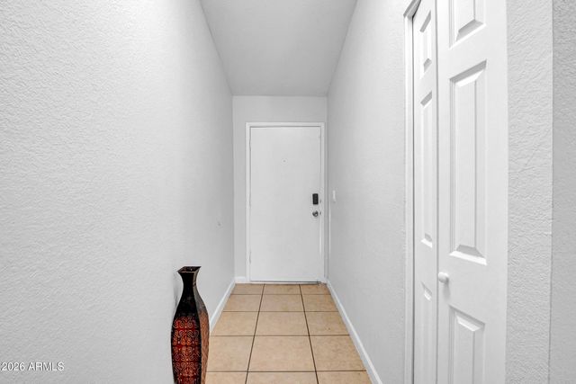 3027 E GRANDVIEW Road 1, Phoenix, AZ 85032