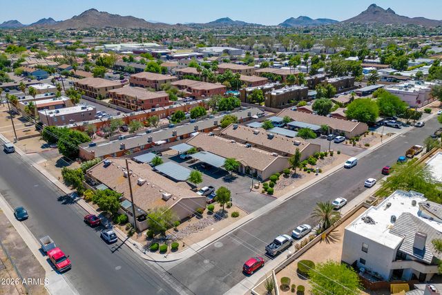 3027 E GRANDVIEW Road 1, Phoenix, AZ 85032