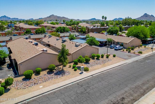 3027 E GRANDVIEW Road 1, Phoenix, AZ 85032