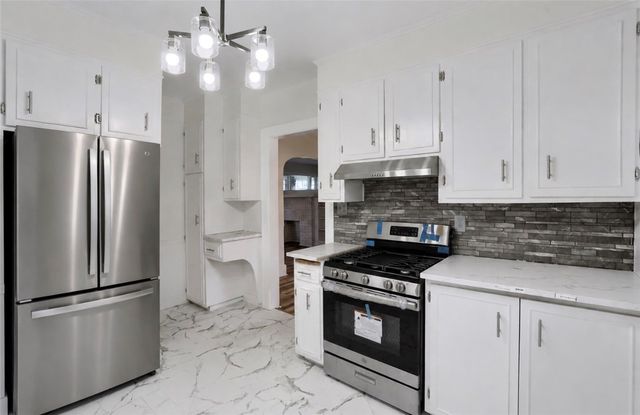 203 E Sheridan Ave, New Castle, PA 16105
