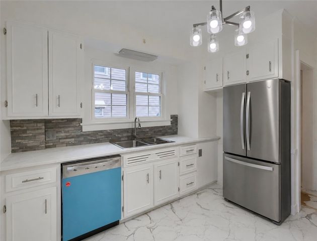 203 E Sheridan Ave, New Castle, PA 16105