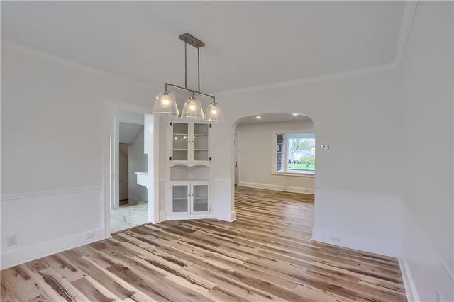 203 E Sheridan Ave, New Castle, PA 16105