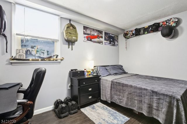 74 Maple Ln, Hardwick Twp., NJ 07825