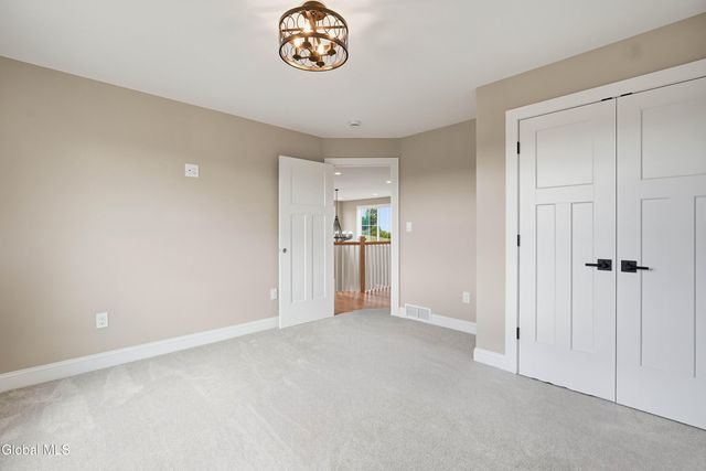 2 Welding Way, Colonie, NY 12047