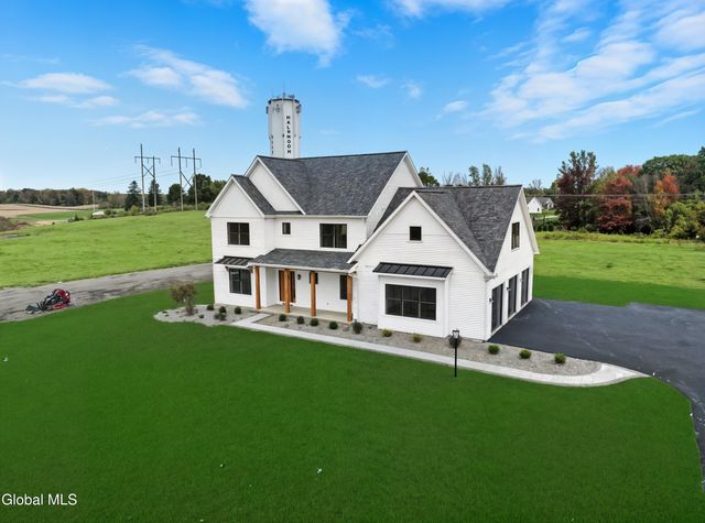 2 Welding Way, Colonie, NY 12047