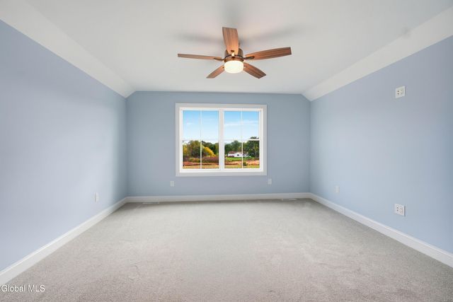 2 Welding Way, Colonie, NY 12047