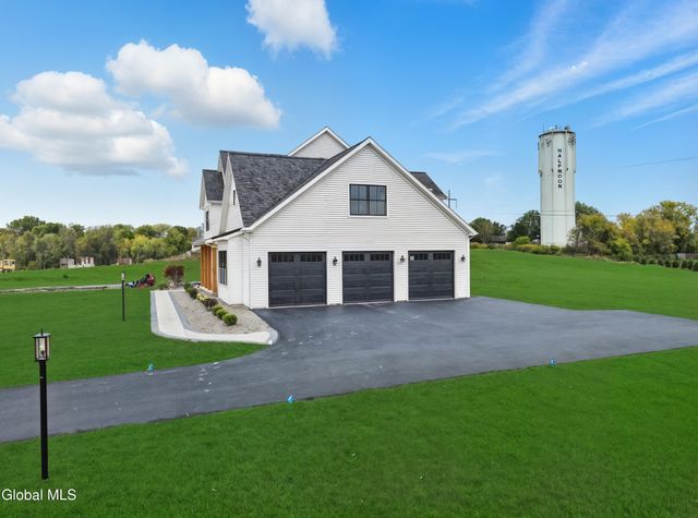 2 Welding Way, Colonie, NY 12047