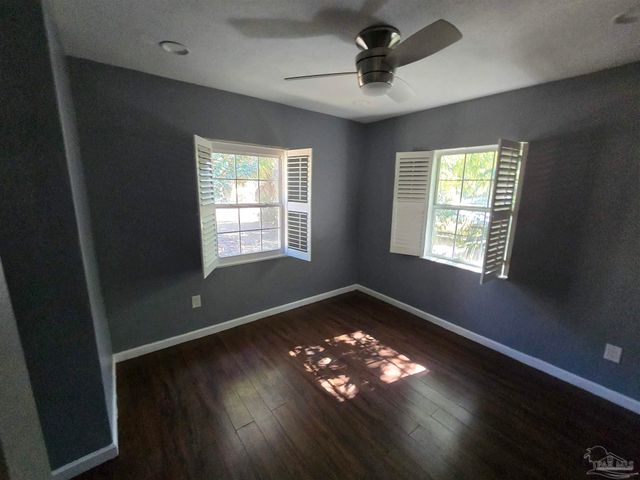 612 Pelham Rd, Pensacola, FL 32507