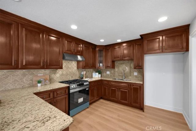 13950 Adoree, La Mirada, CA 90638