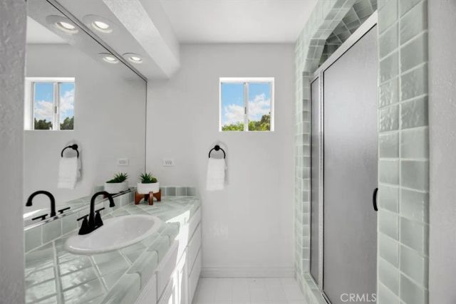 13950 Adoree, La Mirada, CA 90638