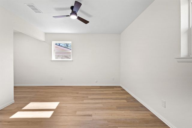 1905 Cimarron Trail, Hurst, TX 76054