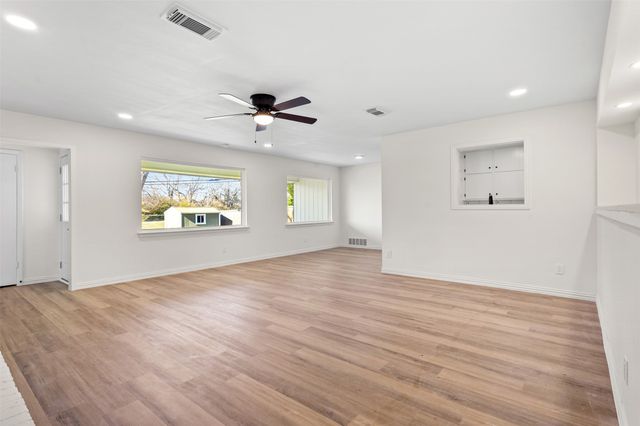 1905 Cimarron Trail, Hurst, TX 76054